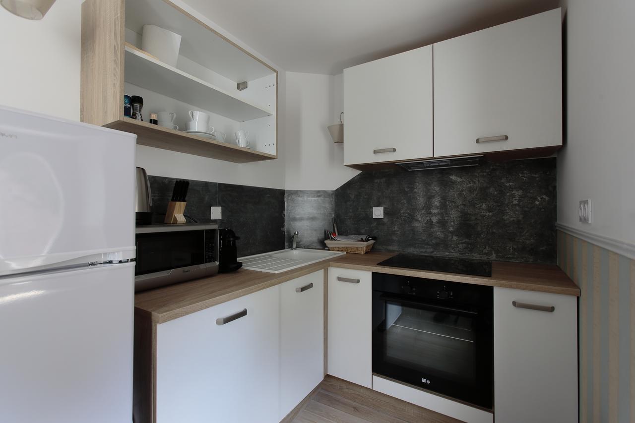 Hotel Saint Georges Τρουά Εξωτερικό φωτογραφία A modern kitchen