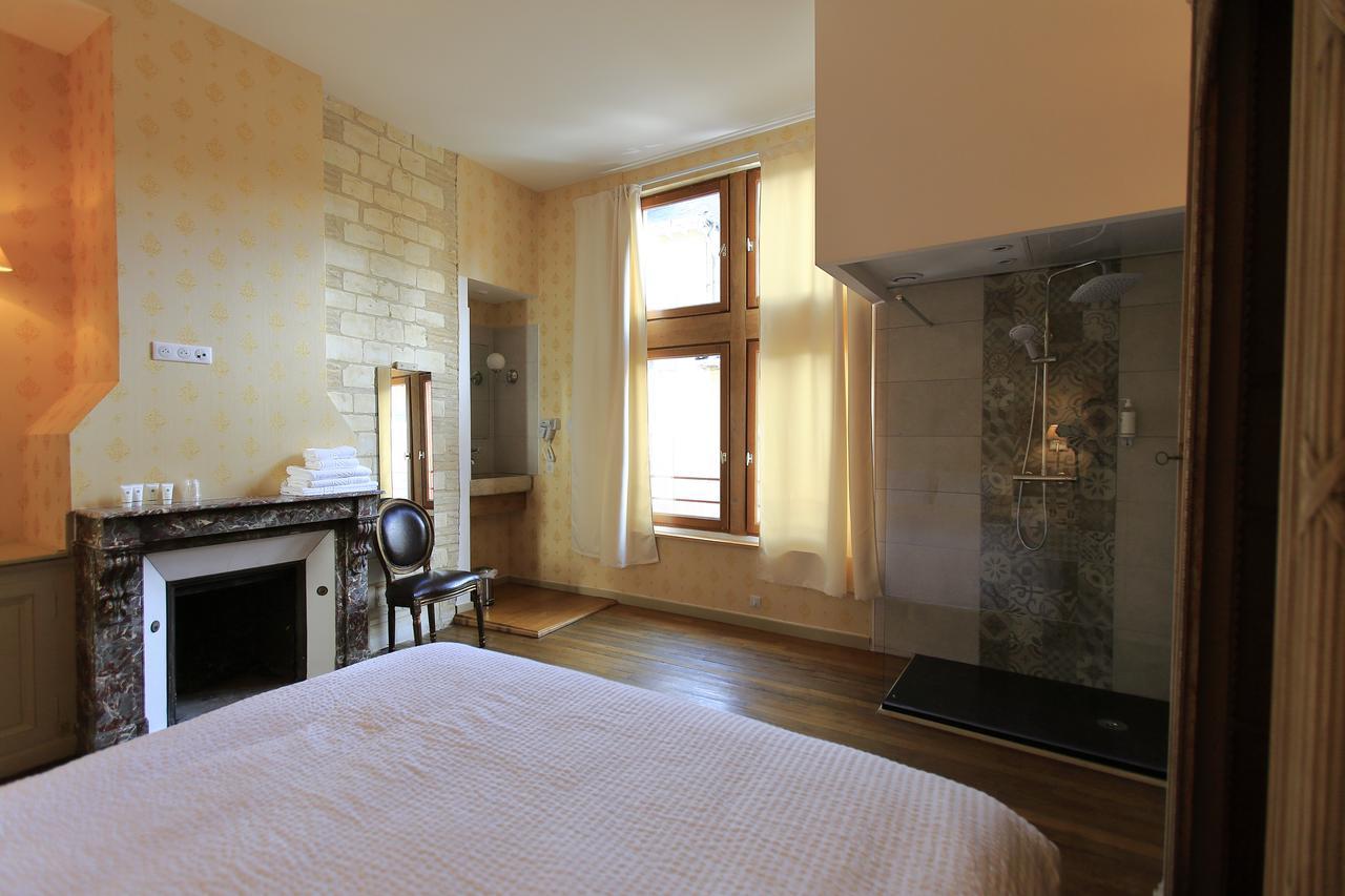 Hotel Saint Georges Τρουά Εξωτερικό φωτογραφία A room at the hotel