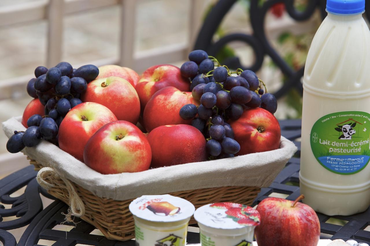 Hotel Saint Georges Τρουά Εξωτερικό φωτογραφία Fruit and dairy products