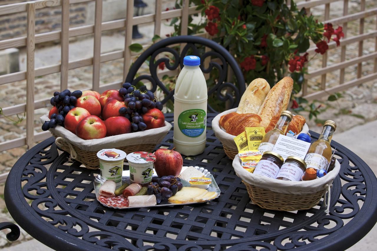 Hotel Saint Georges Τρουά Εξωτερικό φωτογραφία A typical breakfast